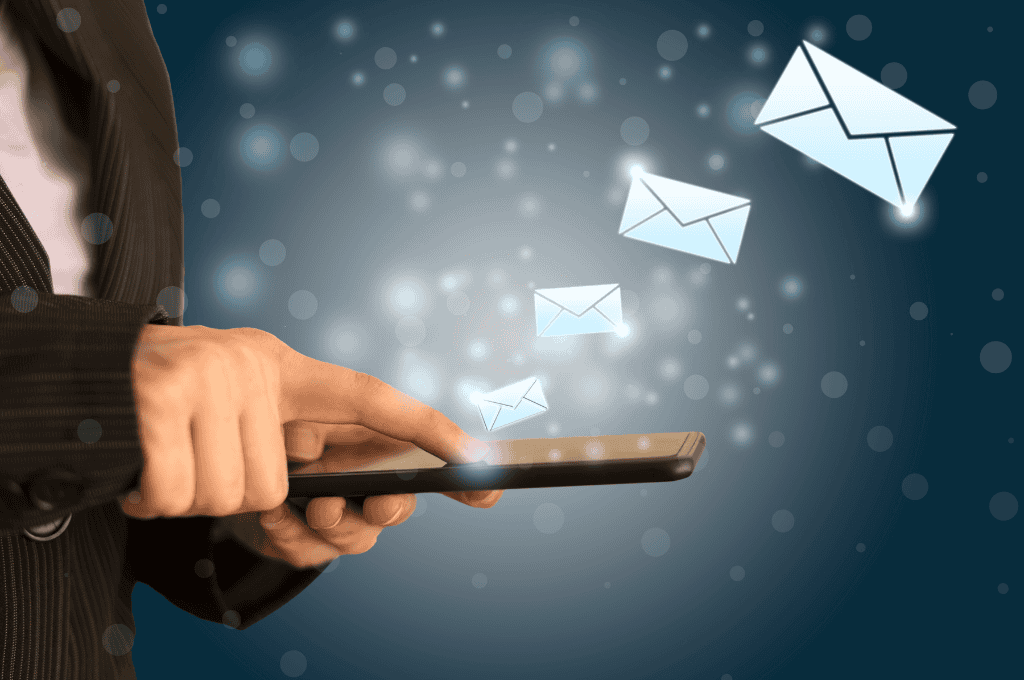 10 Benefits of SMS Marketing